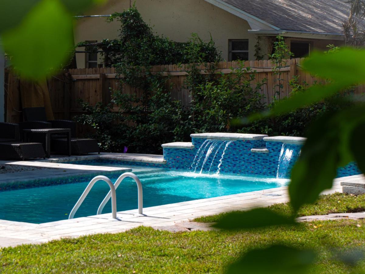 4 Bedroom Clearwater Vacation Home With Amazing Backyard Buitenkant foto