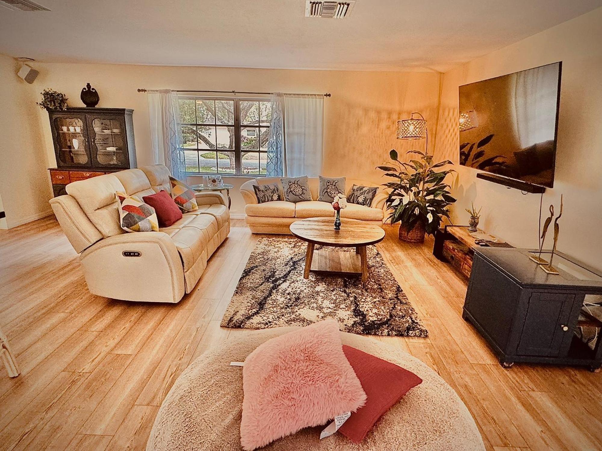 4 Bedroom Clearwater Vacation Home With Amazing Backyard Buitenkant foto